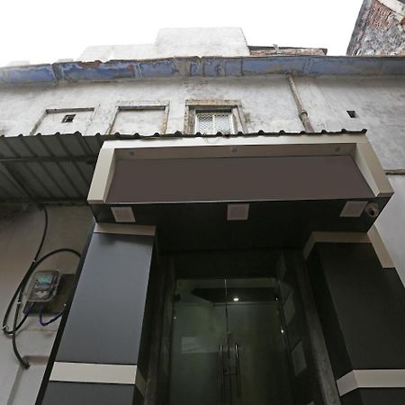 Fabexpress Gs Residency Hotel Варанаси Екстериор снимка