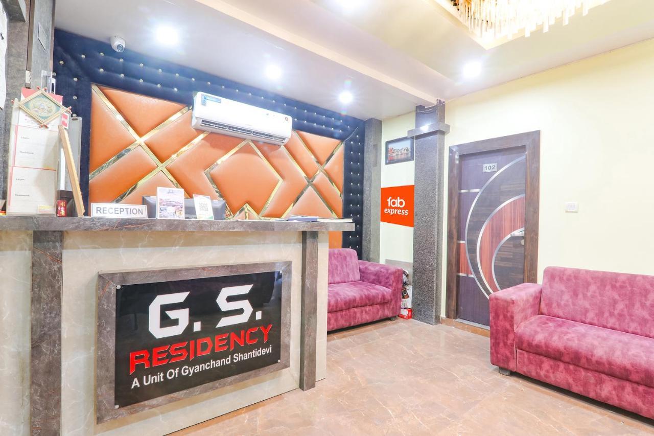 Fabexpress Gs Residency Hotel Варанаси Екстериор снимка